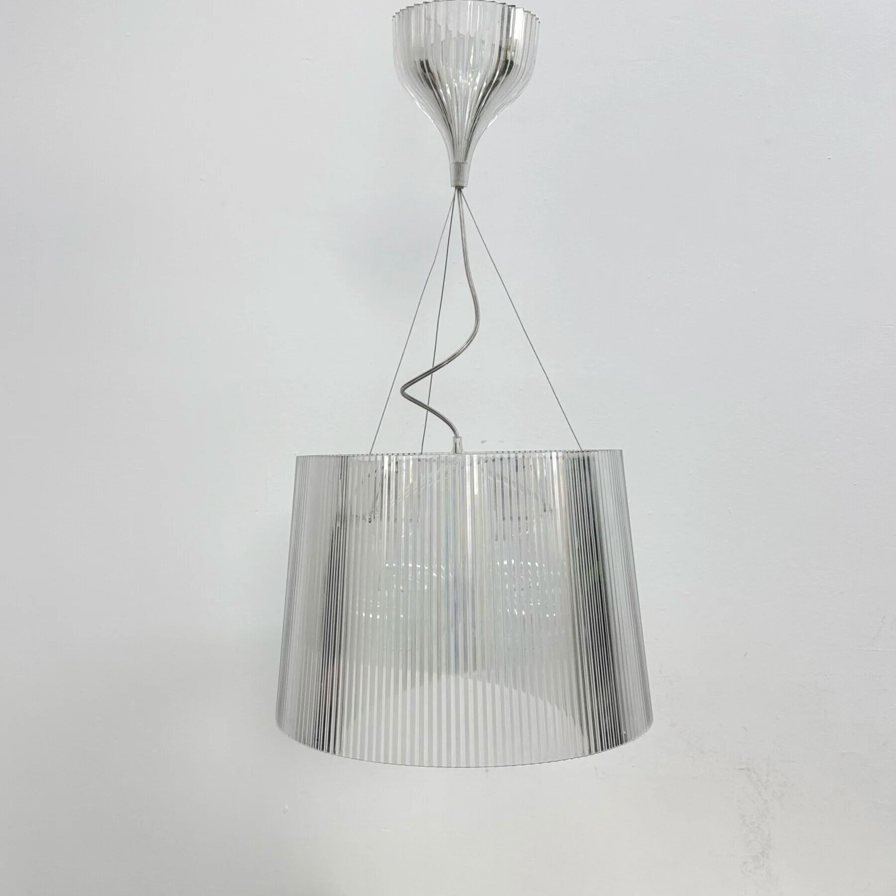 Lampe suspendue Kartell Gé en plexiglas Ferruccio Laviani