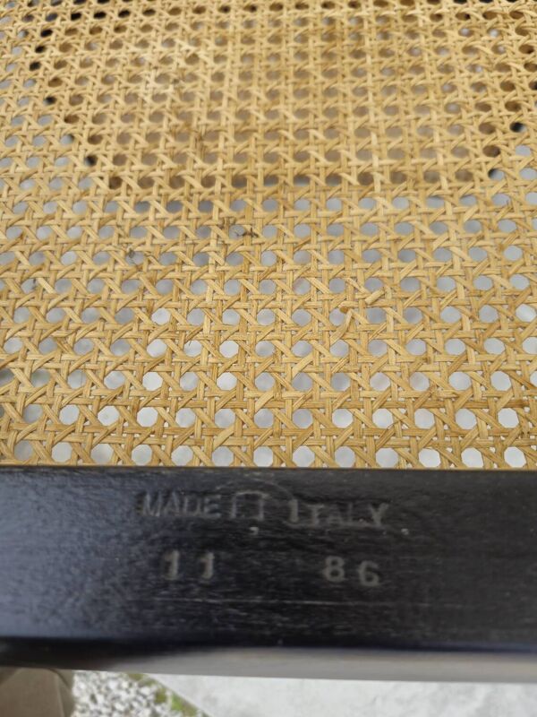Chaise Marcel Breuer B32 en cannage noir signé Made in italy