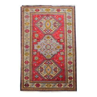 Oriental carpet Kazak caucasus 1.39 X 2.20 M