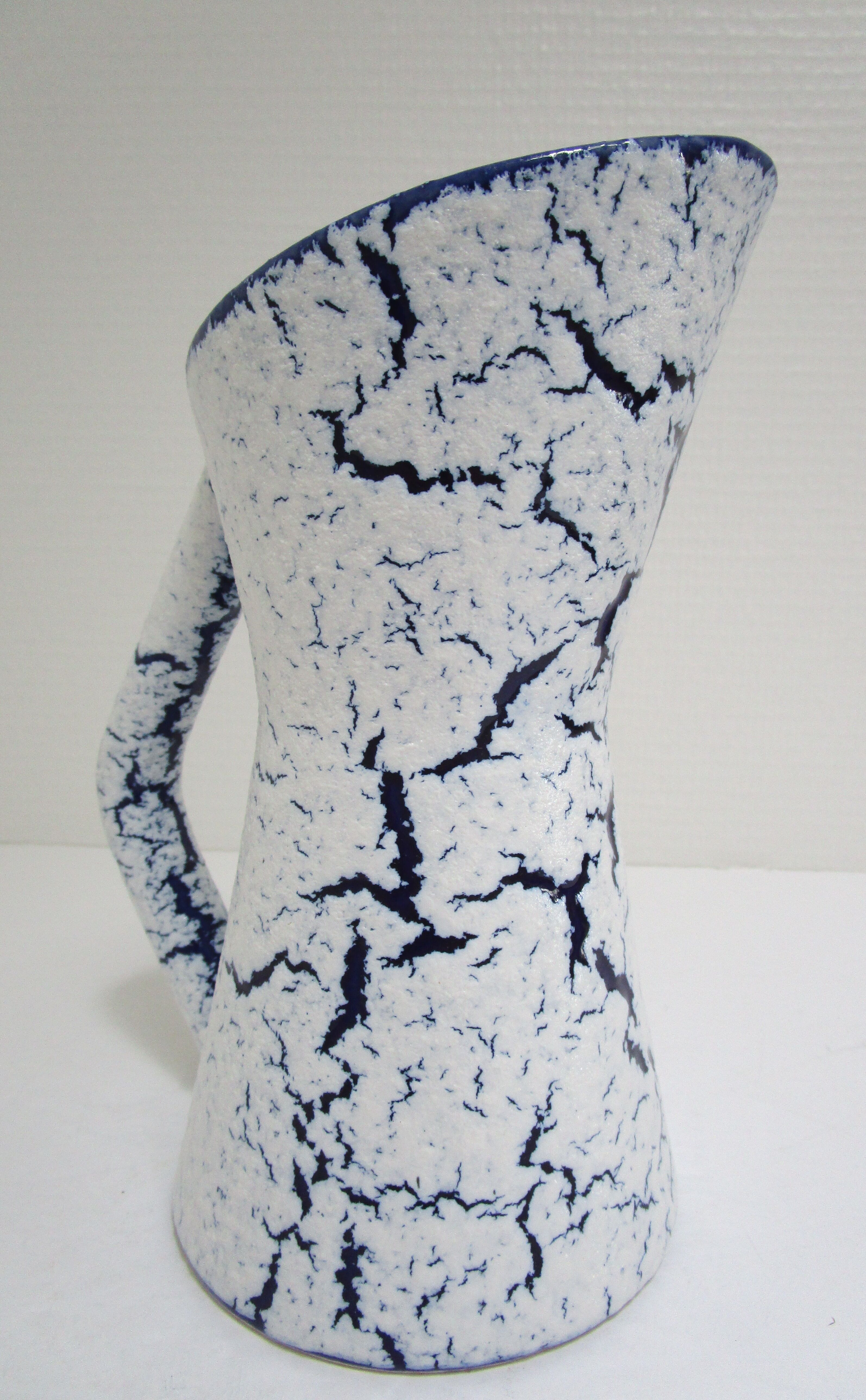 Pichet fat lava blue ceramic vintage design