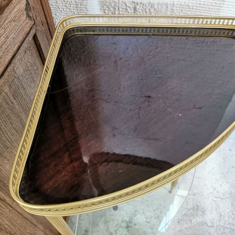 Vintage corner shelf