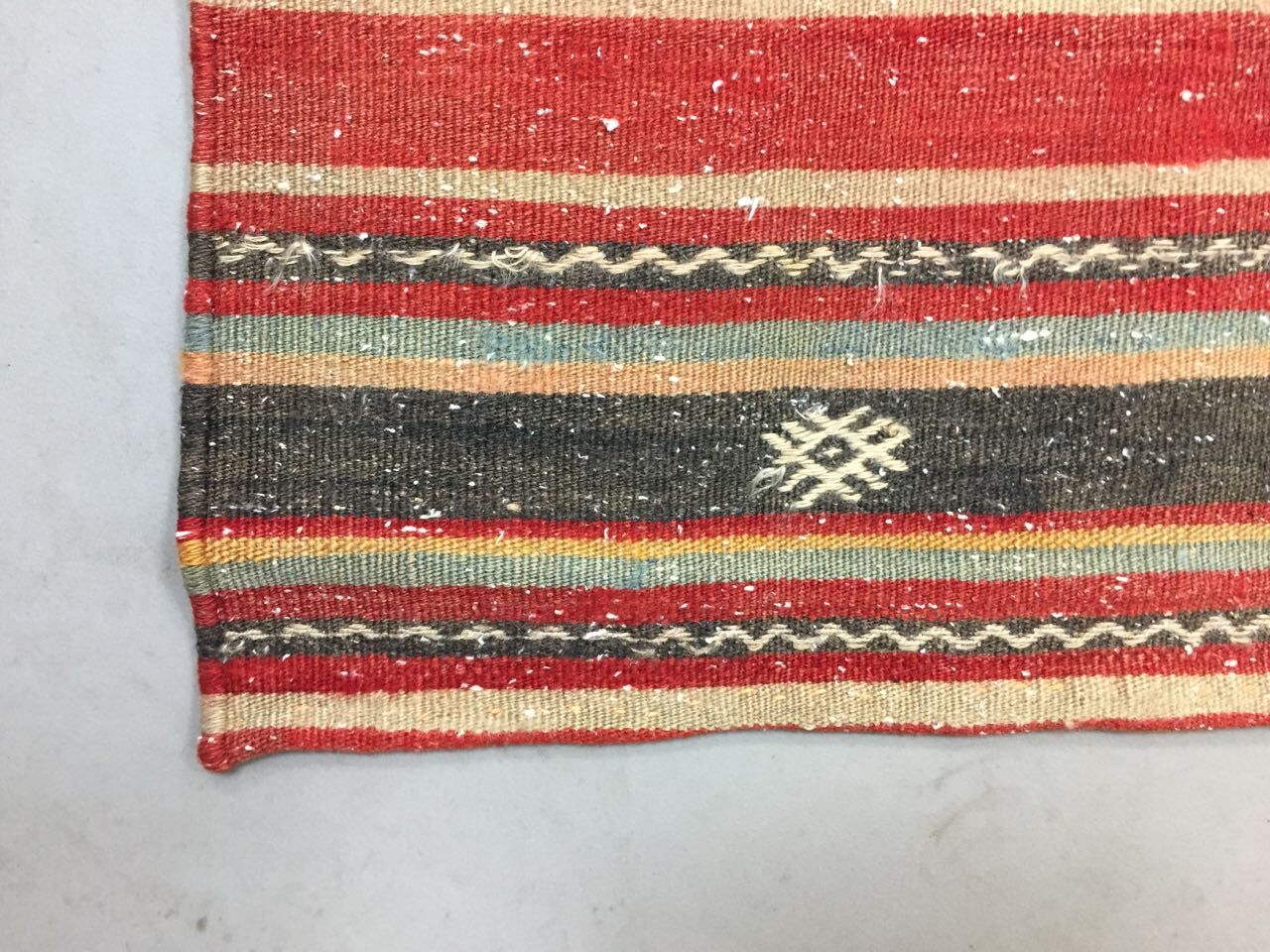 Turkish kilim rug 285x160 cm
