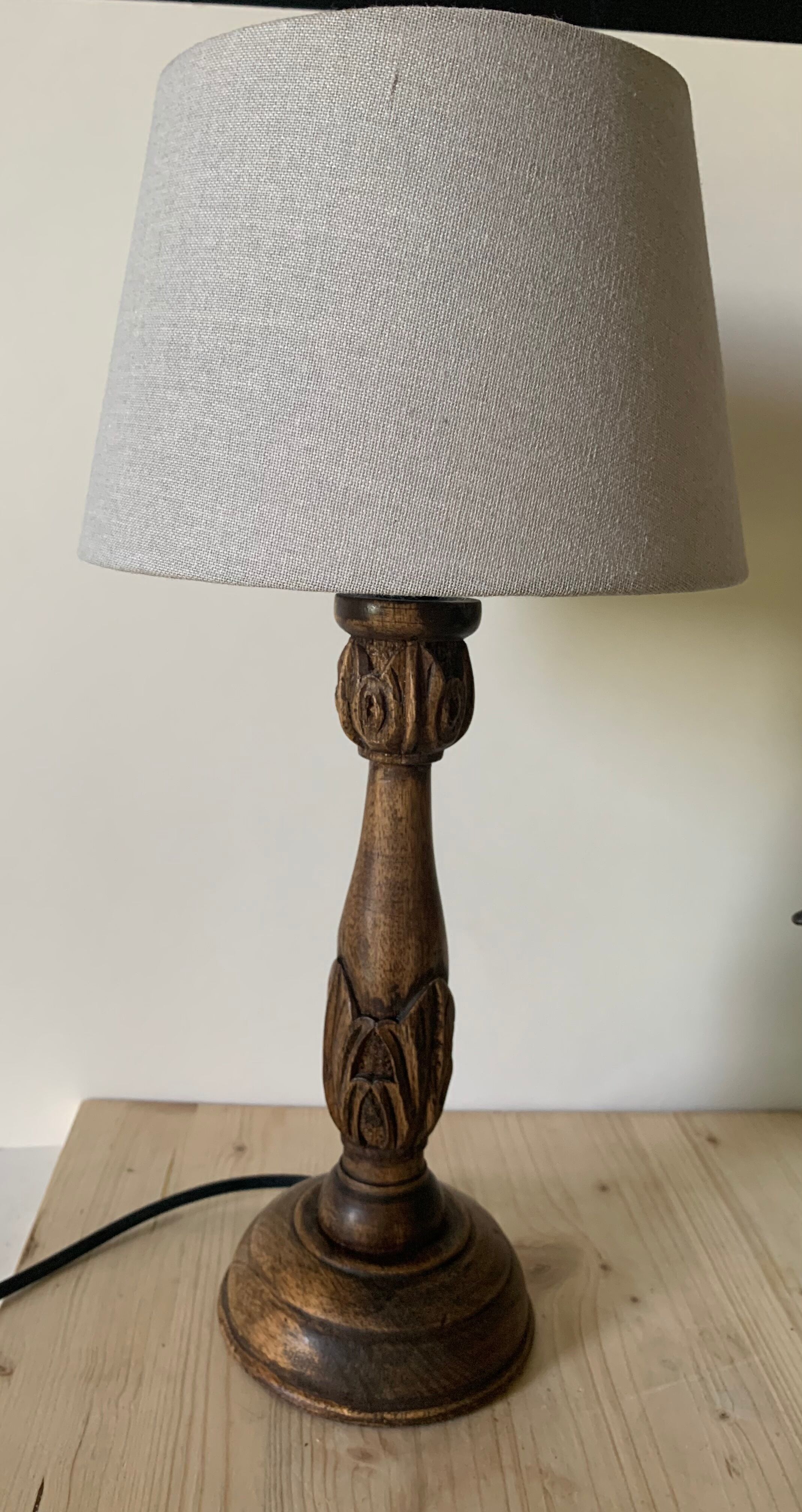 Wooden lamp foot
