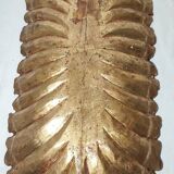 Centro de mesa de madera y pan de oro. España, 1930s.