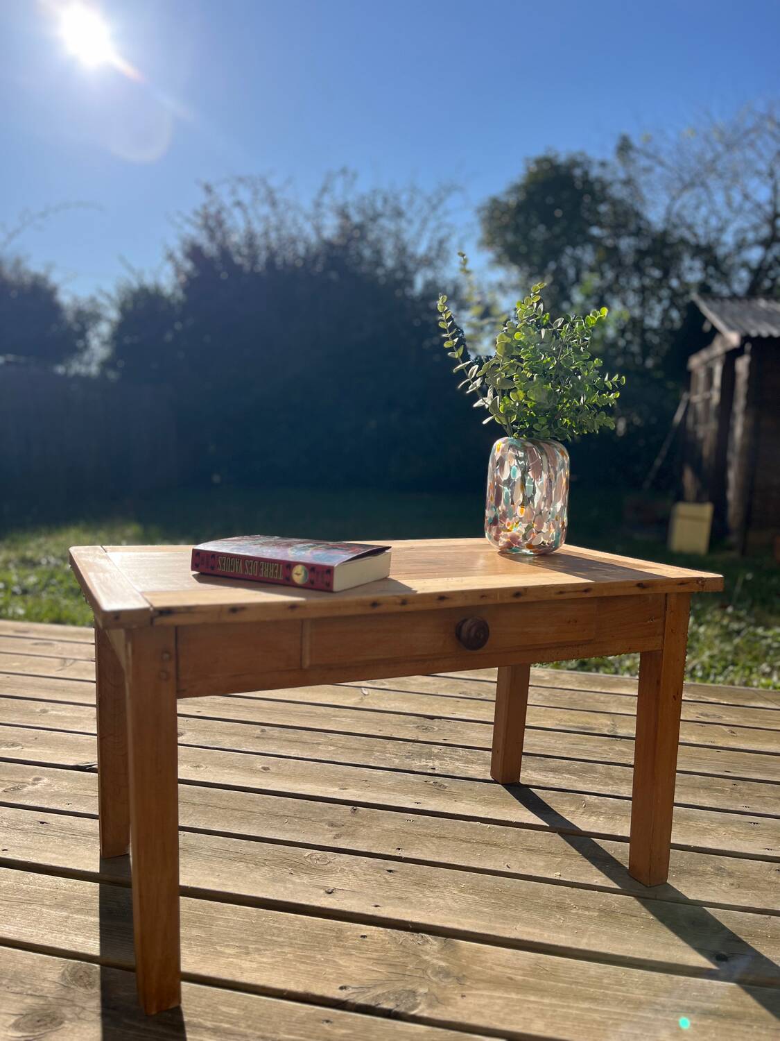 Old farmhouse coffee table in solid wood, 1 drawer
