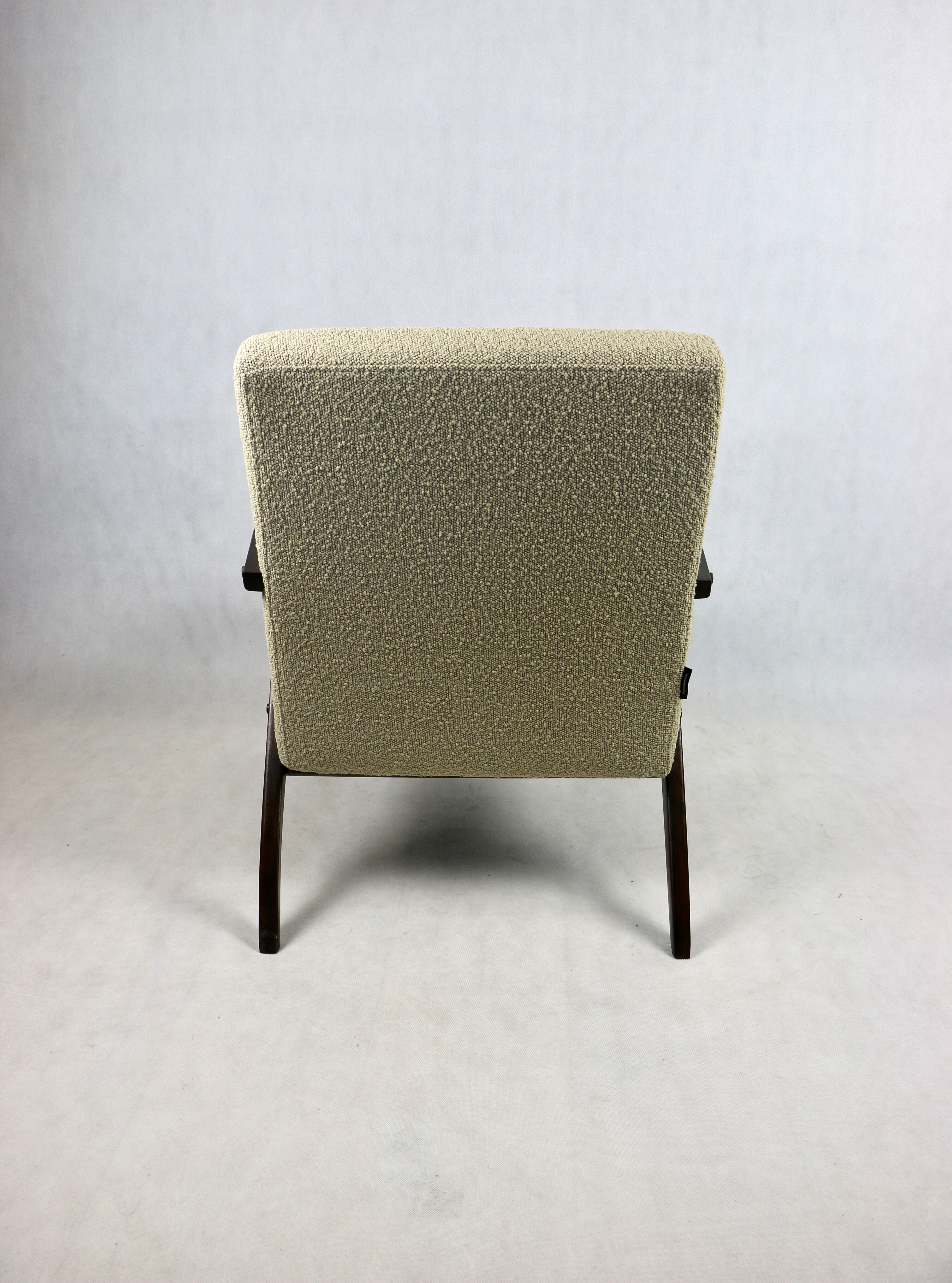 Vintage Beige Boucle Rosewood Model B-310 Lounge Chair, 1970s