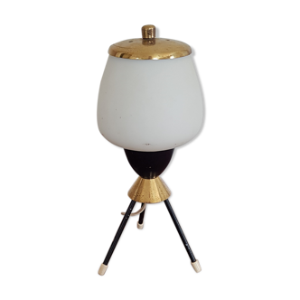 Desk lamp