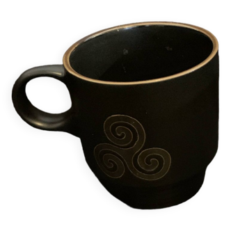 Brittany cup triske decor 9cm triskell decoration France stoneware coffee mug