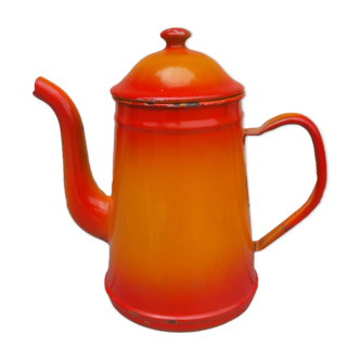 Enamelled coffee maker orange red