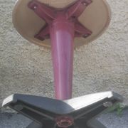 “Vintage 60” patio pedestal