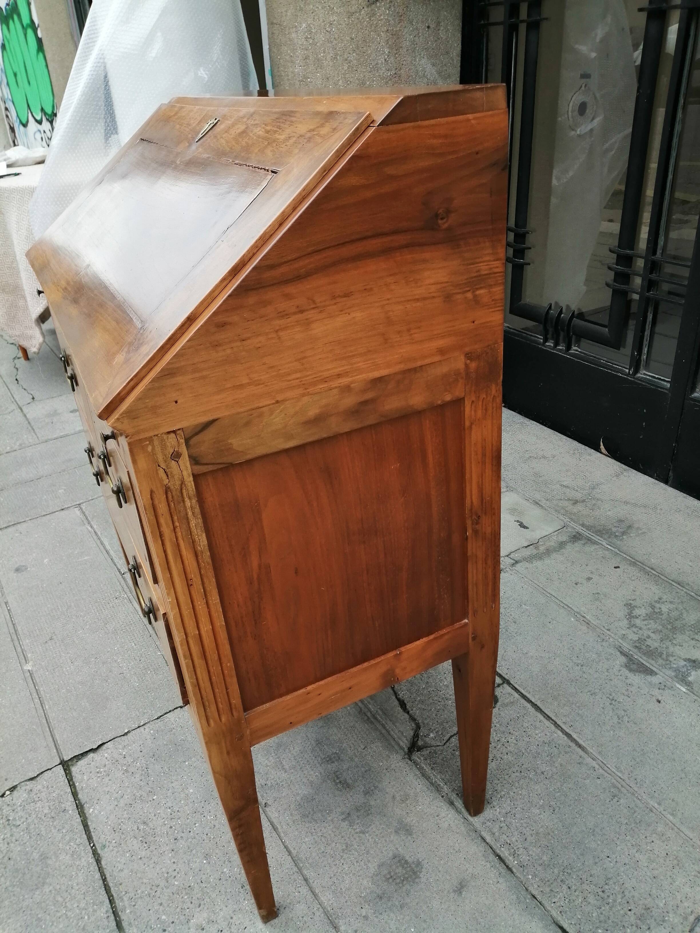 Louis XVl writing desk