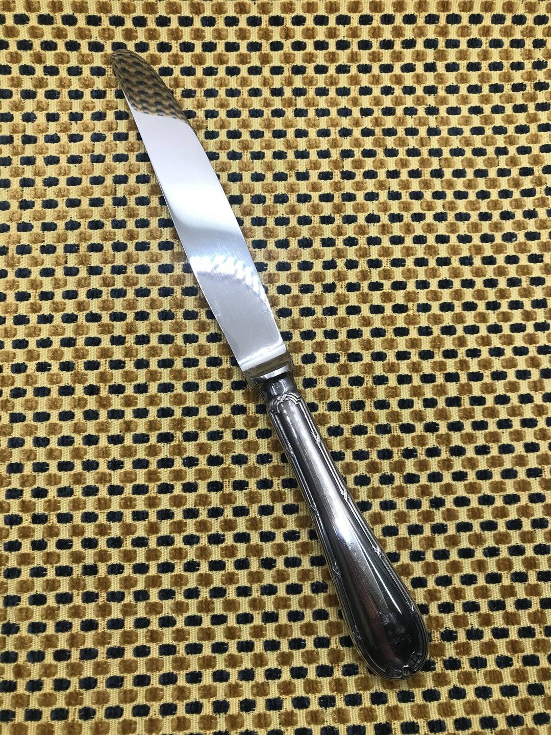 Christofle silver-plated knife, Rubans model