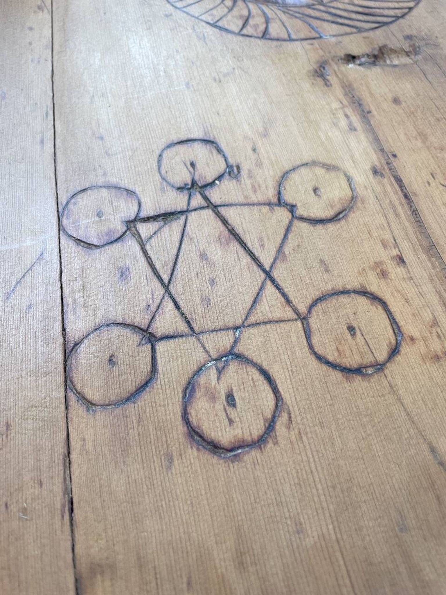 Popular art coffee table Switzerland 1900
