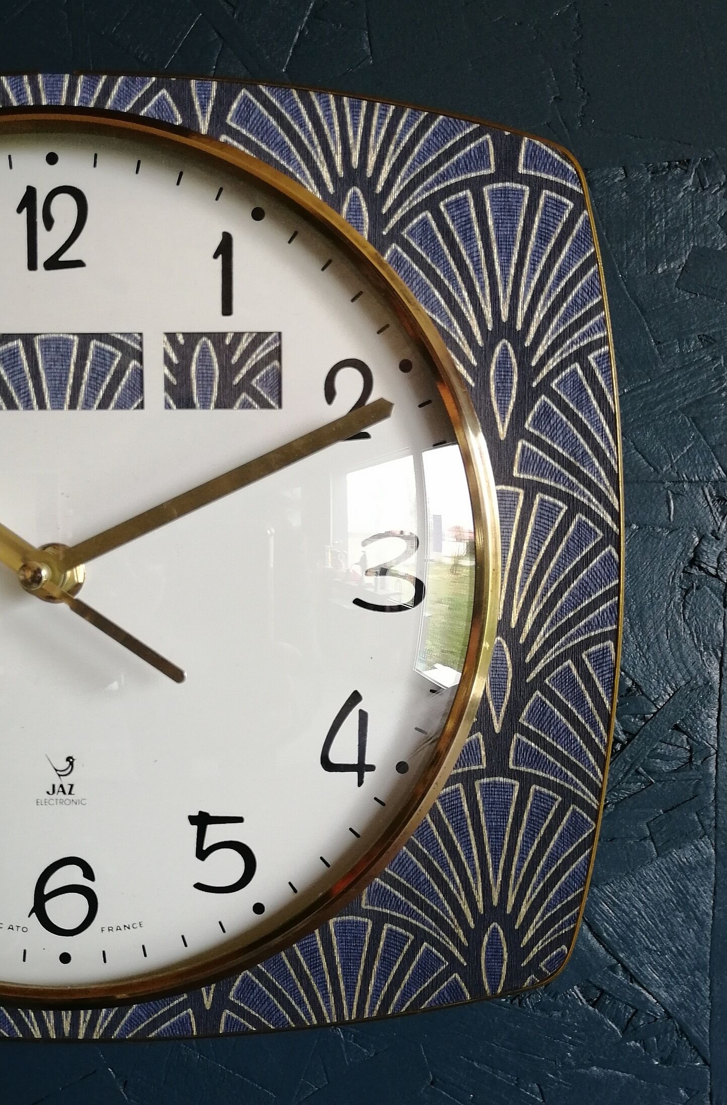 Vintage clock silent wall clock "Jaz blue gold"
