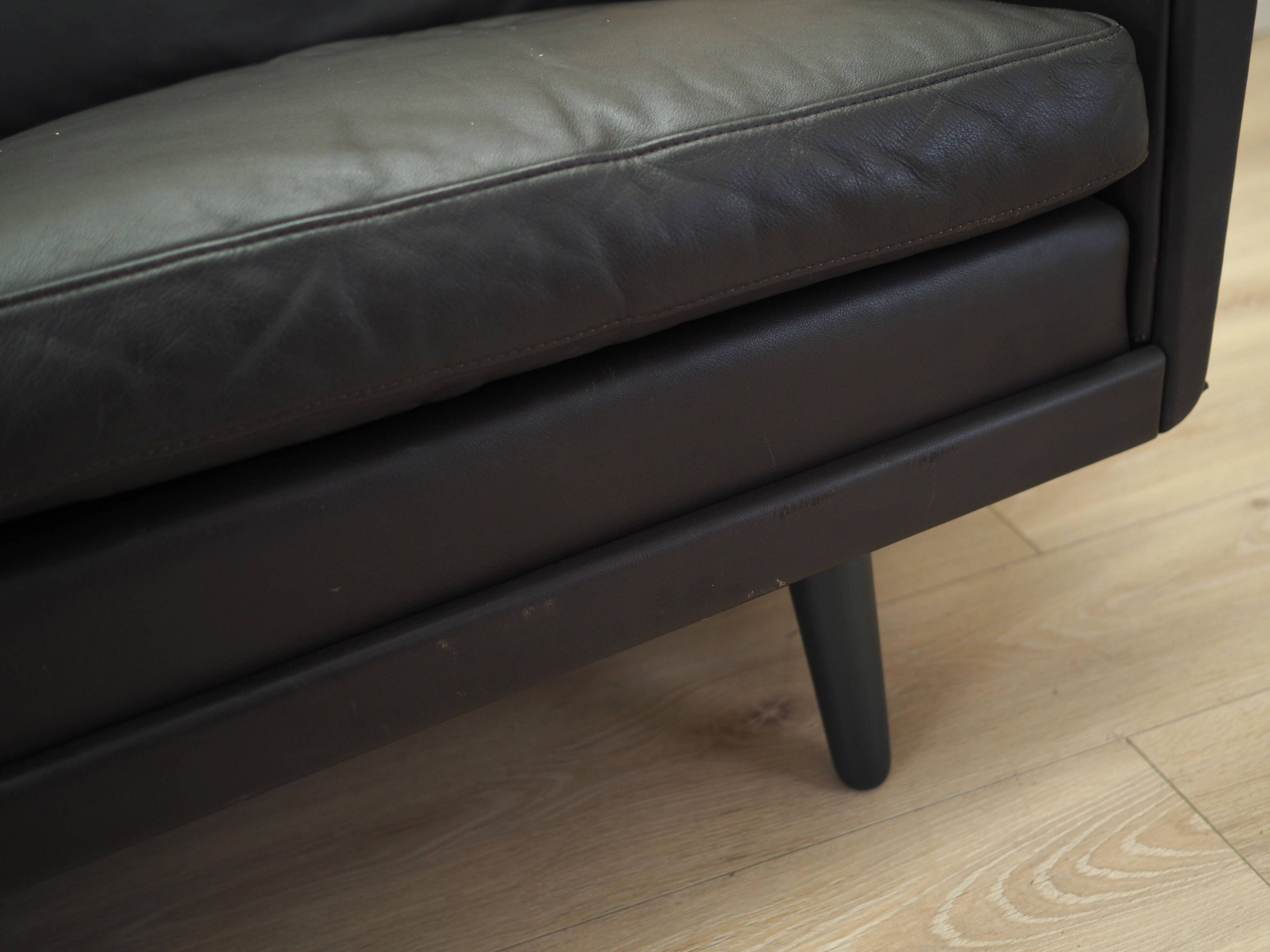 Brown leather sofa, Danish design, 1960s, designer: Aage Christiansen