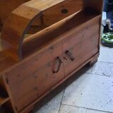 Pitch pine shelf
