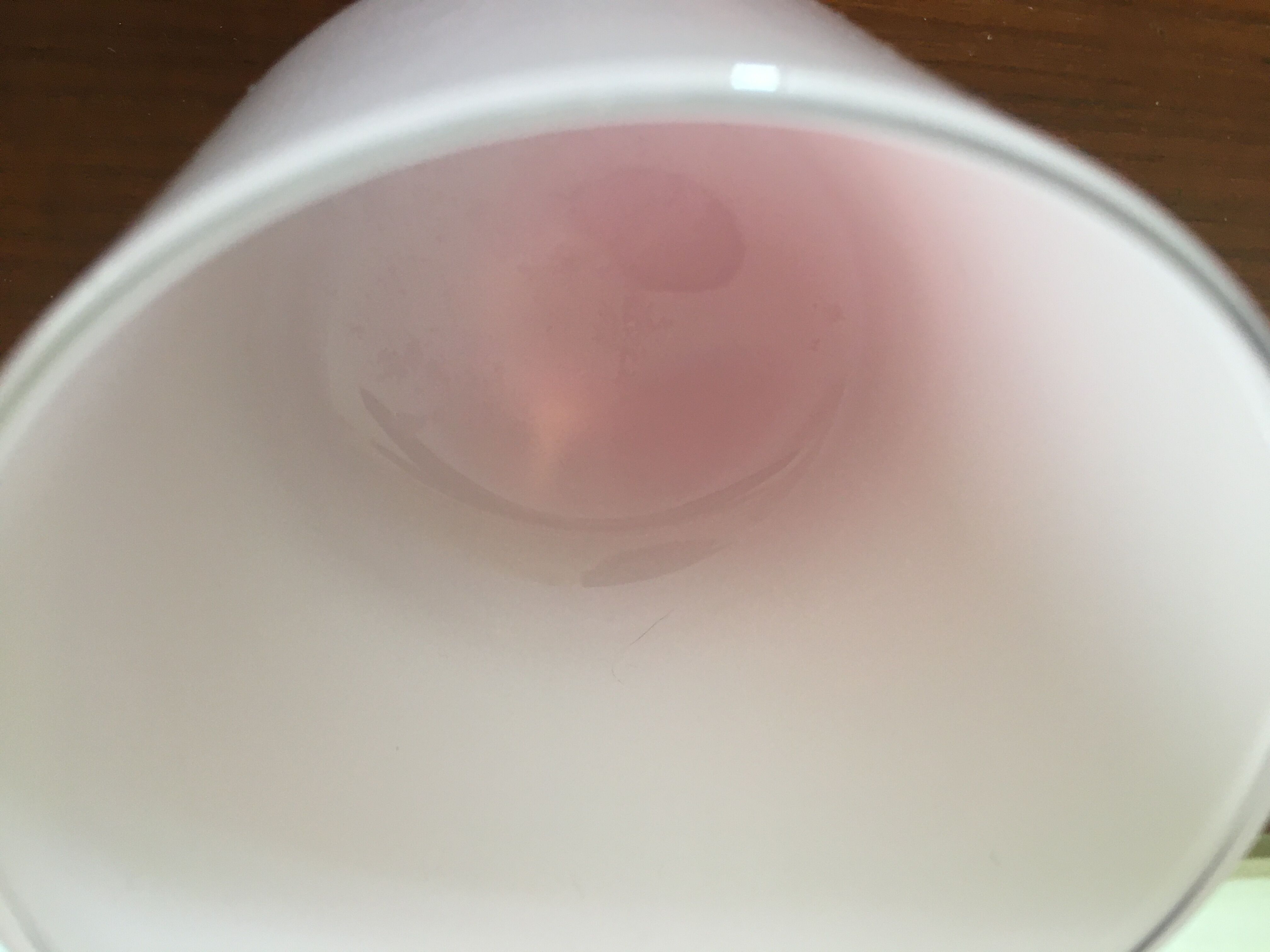 Pink opaline stand candy