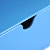 Wall-mounted cabinet in Trespa