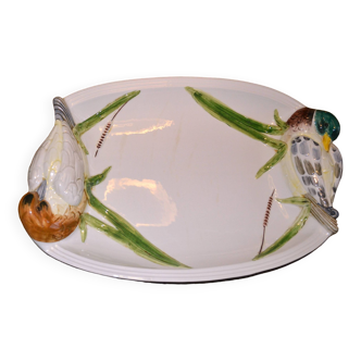 Grand plat ancien en porcelaine motif chasse