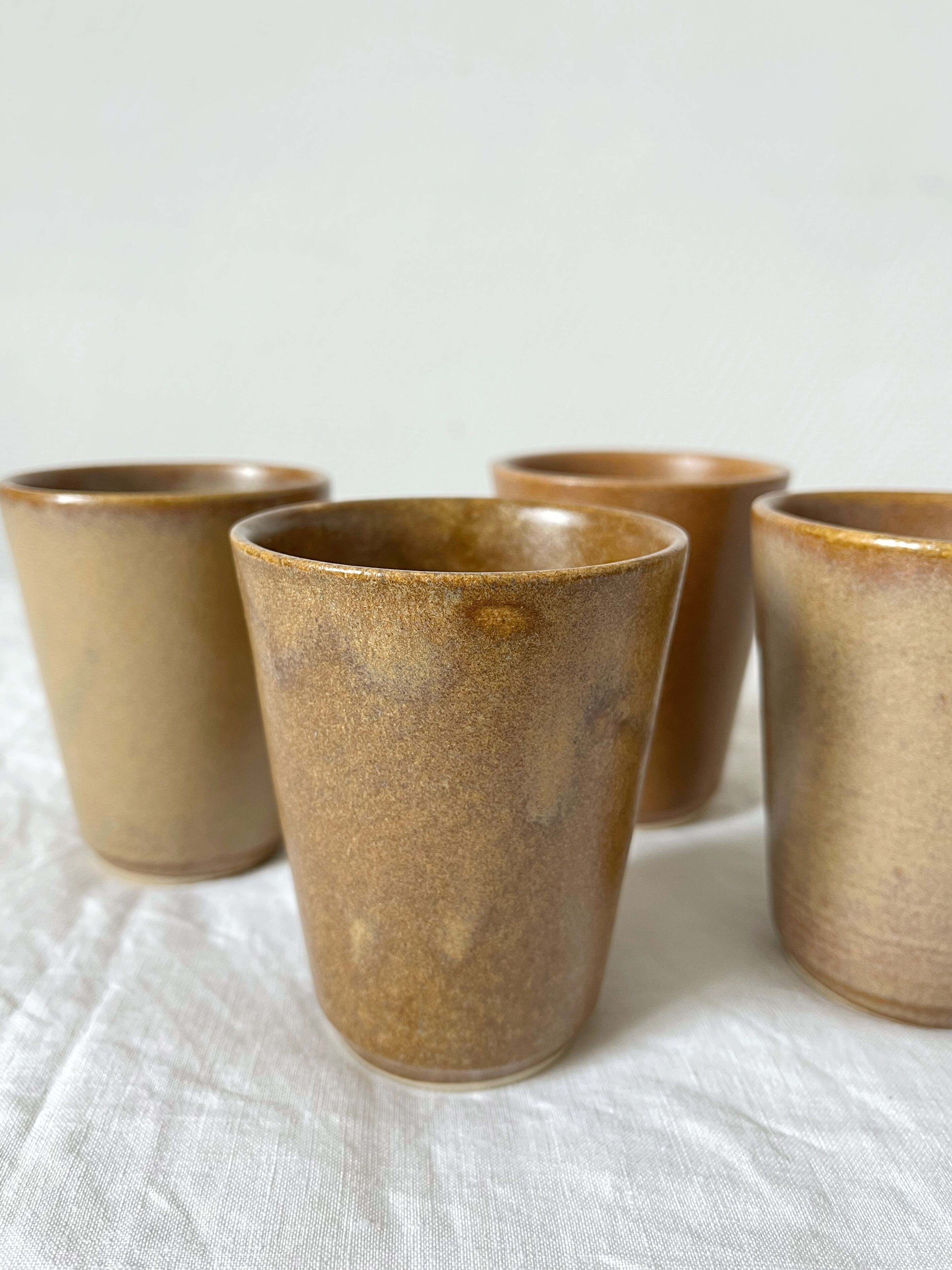 4 gobelets en grès Digoin vintage