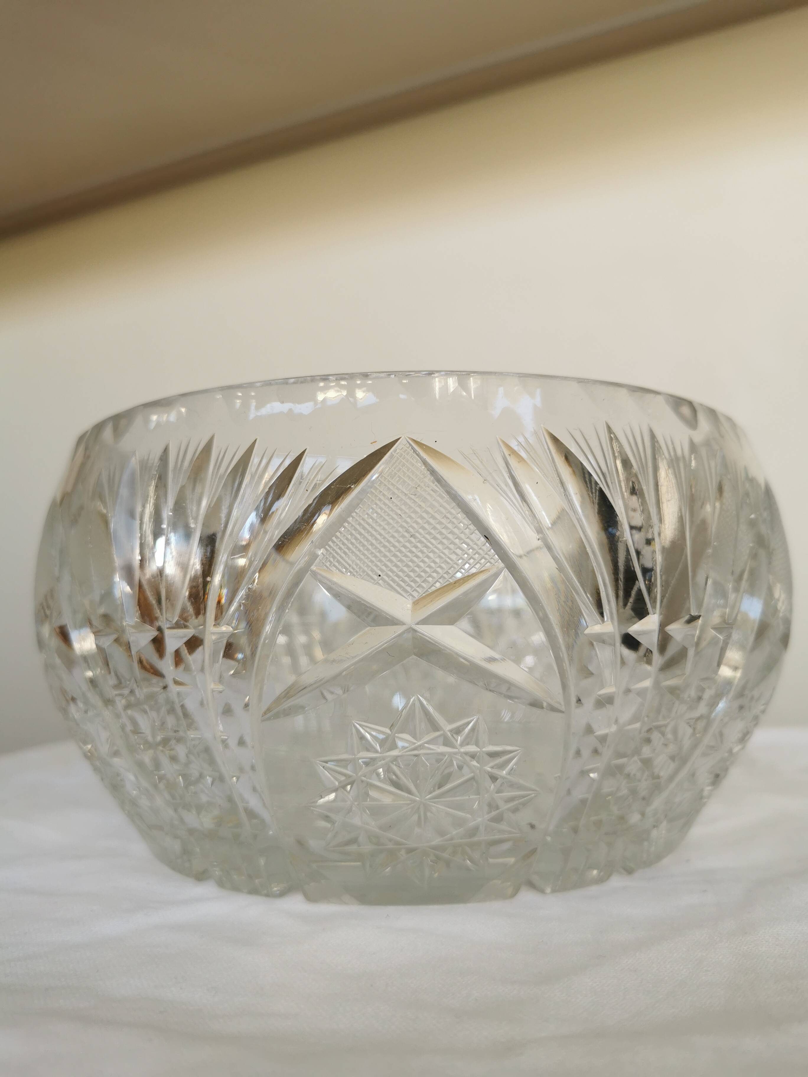 Bol en cristal de plomb vintage des années 1970 : pièce maîtresse de table bohémienne