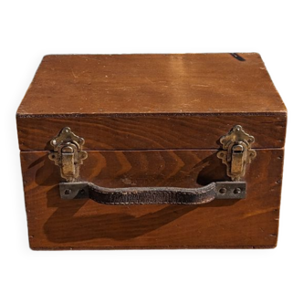 Wooden craft workshop box