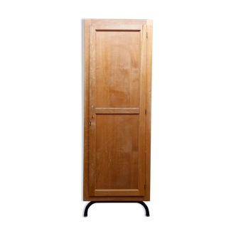 Vintage 1950 wardrobe