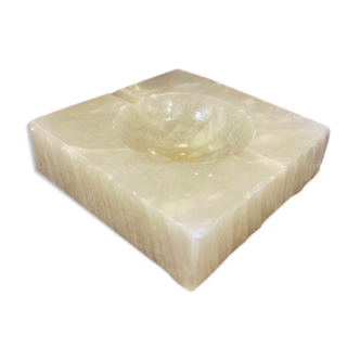 Cigar ashtray in onyx