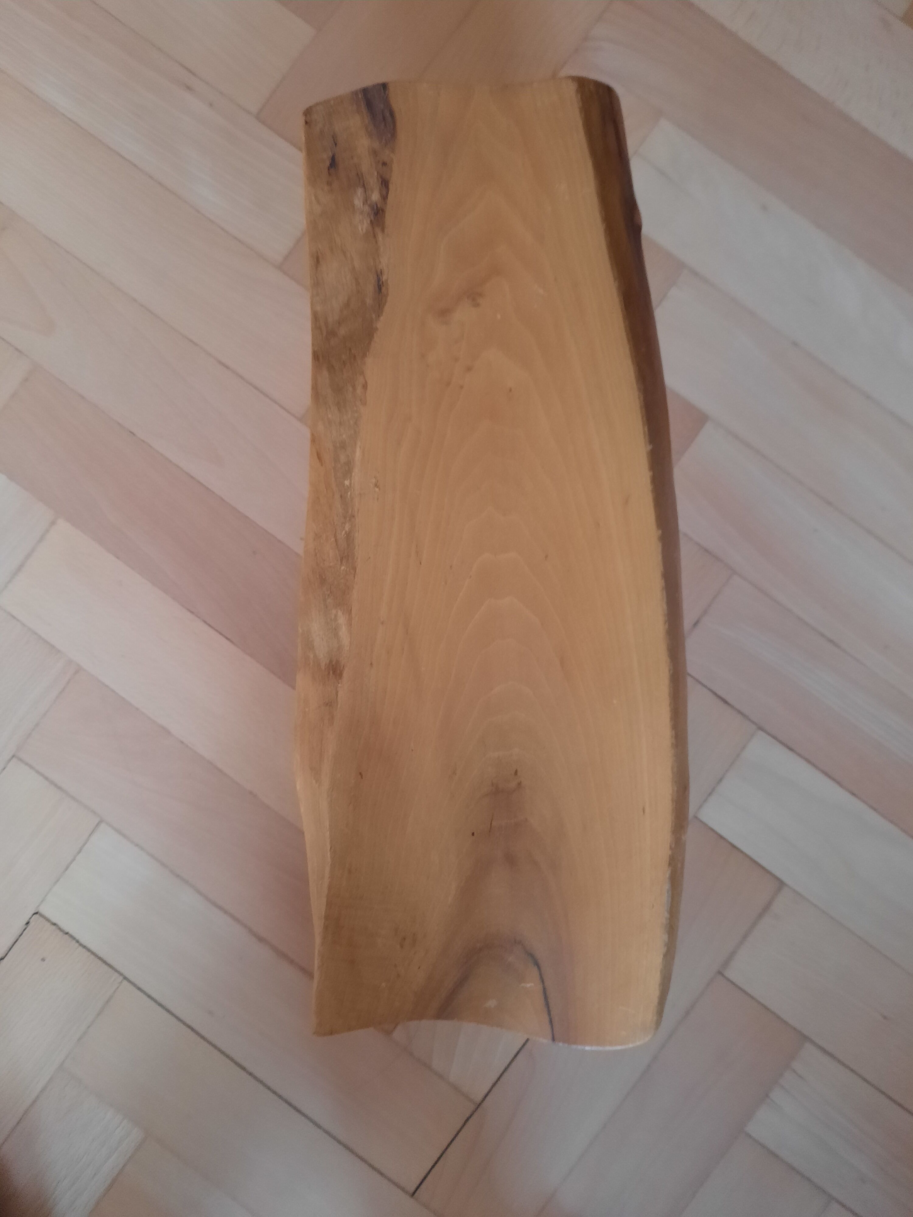 Raw wood stool
