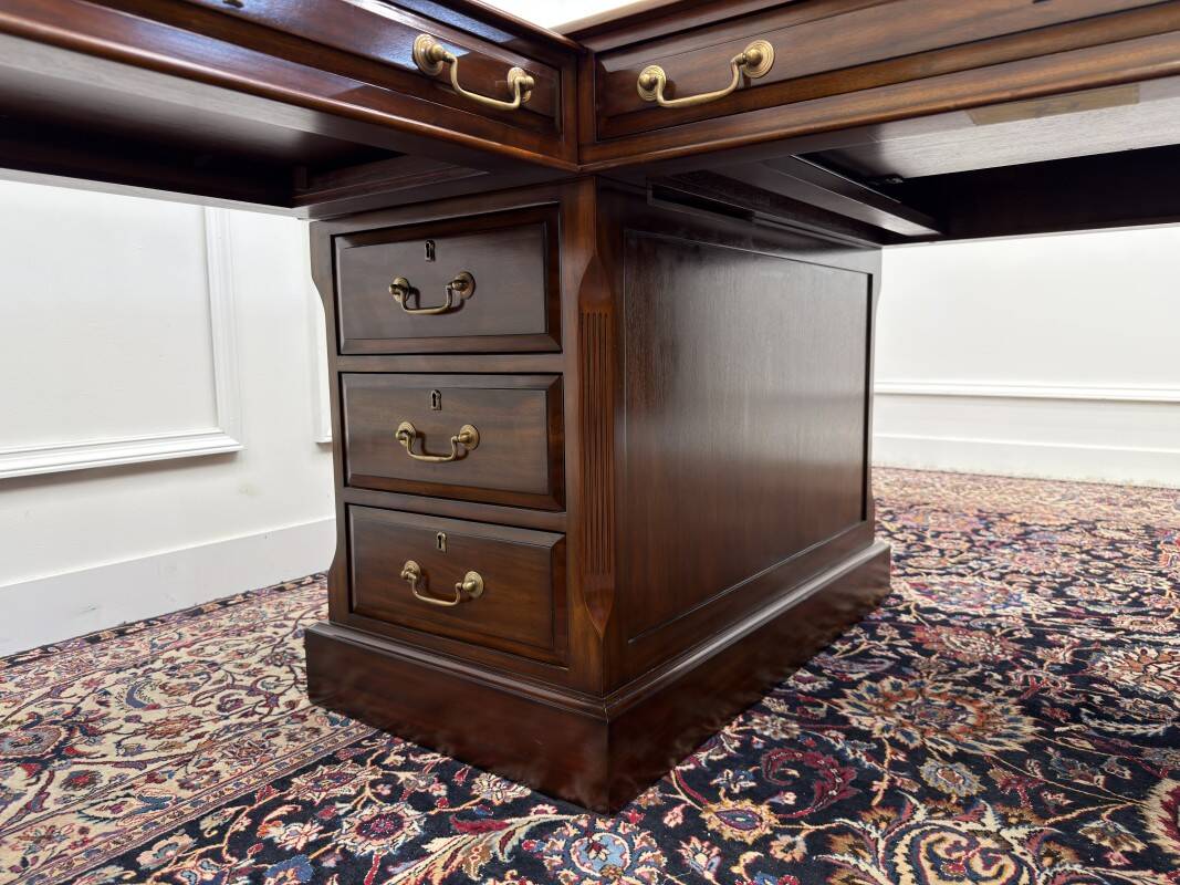 Bureau d'angle Globe Wernicke d'origine