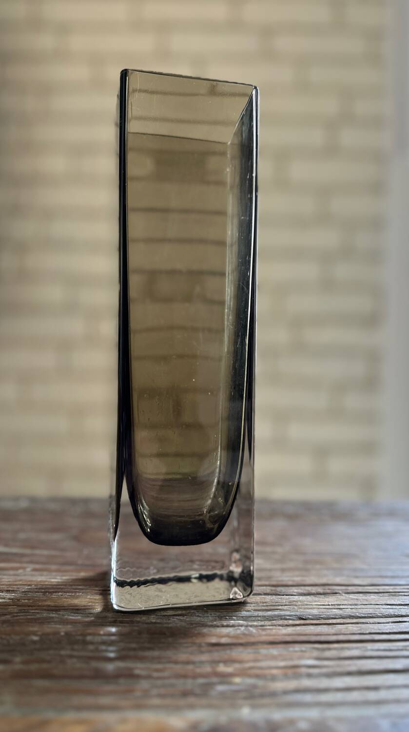 Rectangular smoked glass vase design in retro vintage Murano spirit