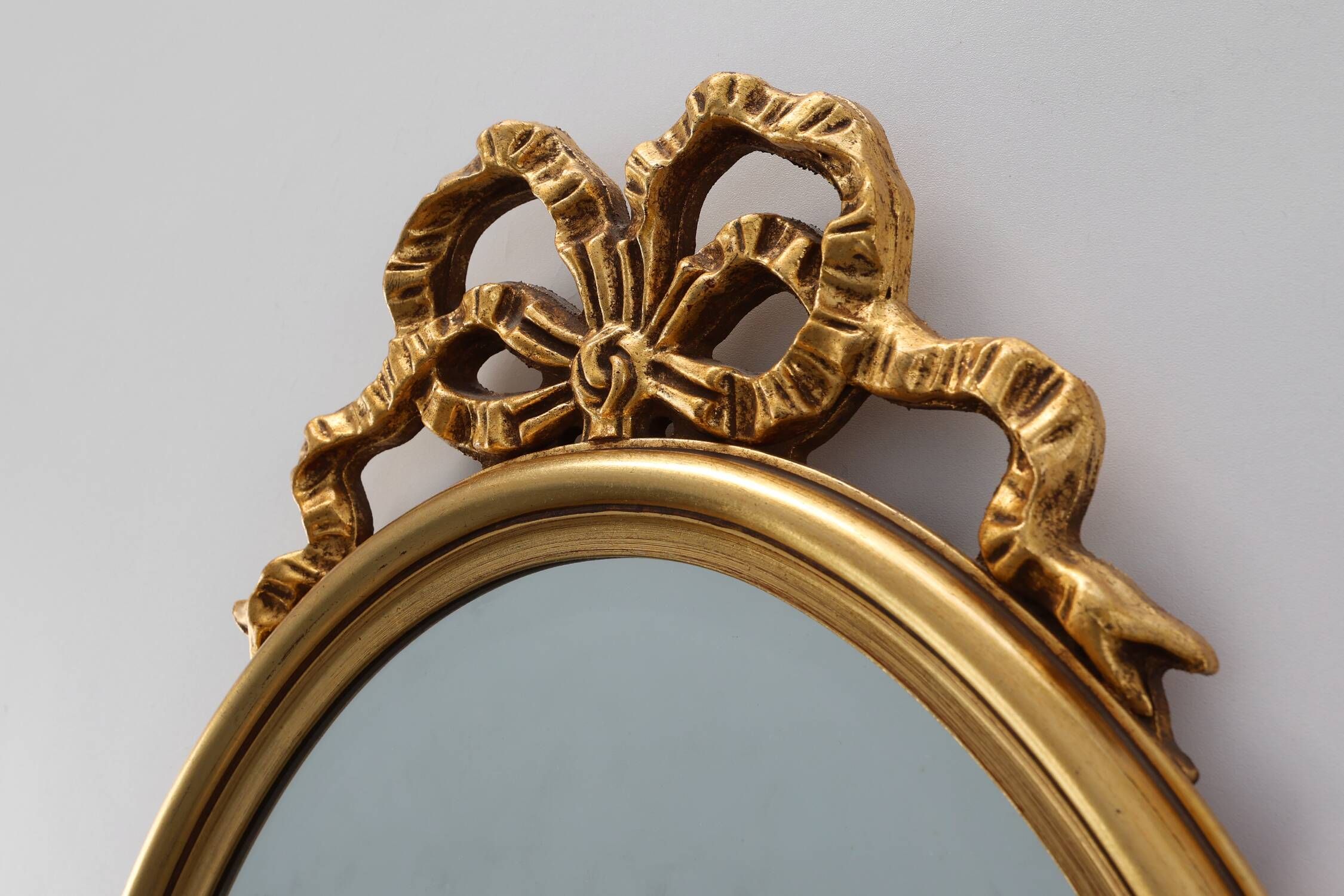 20th century Louis XVI style mirror in gilded wood, France