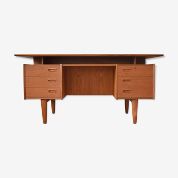 Mid century teak executive desk from H.P. Hansen, 1960s