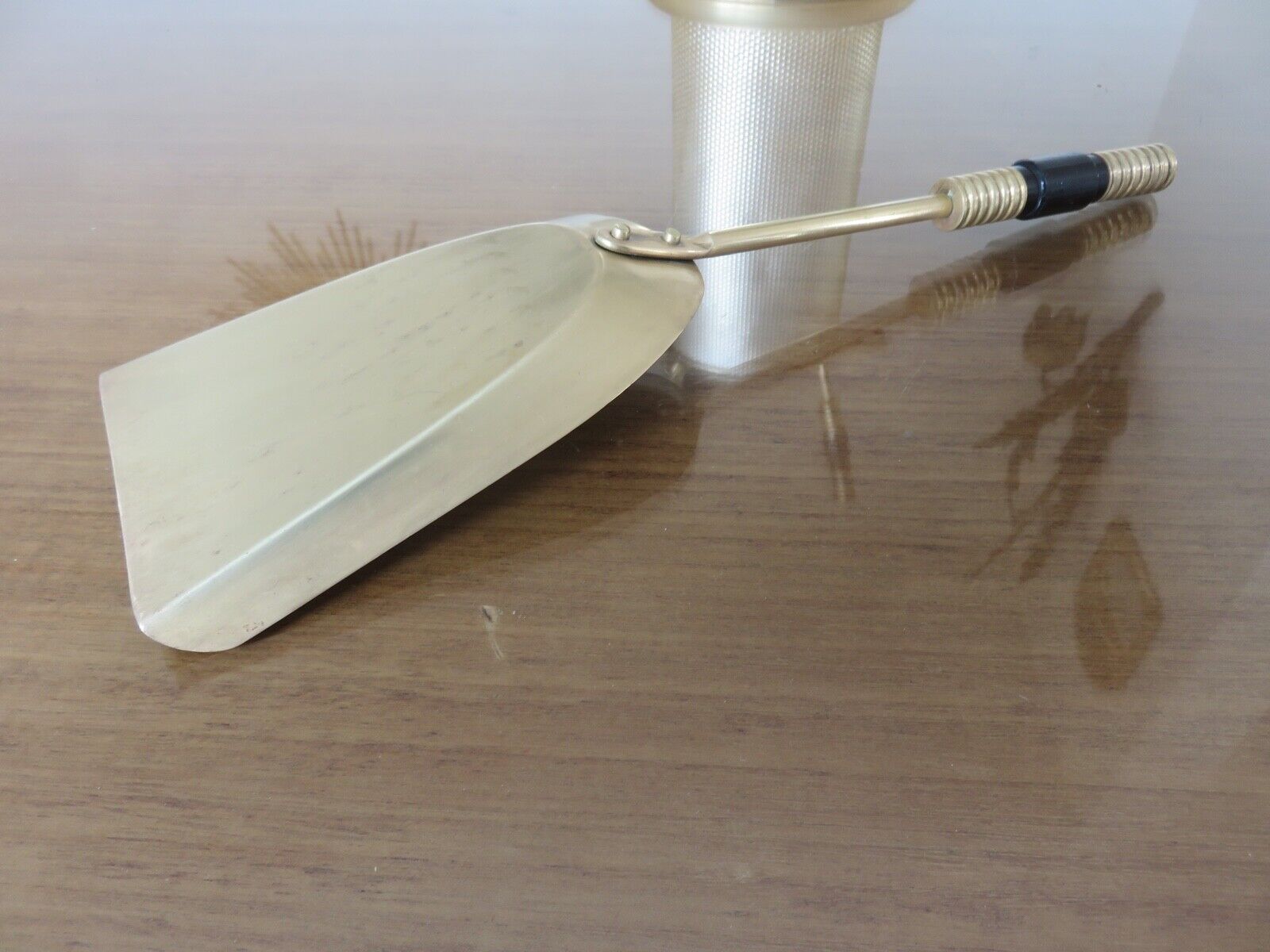 Servant, bronze modernist fireplace set