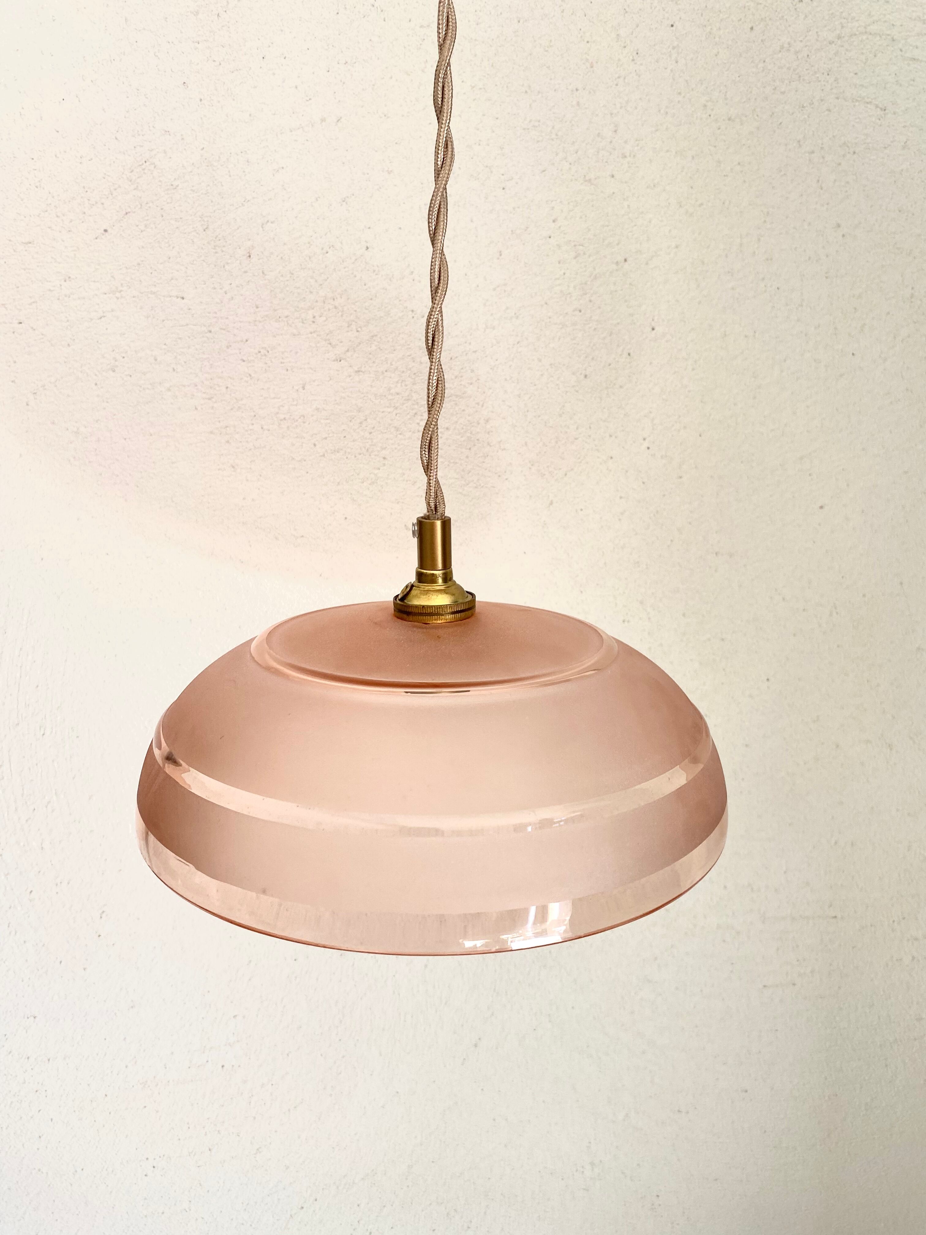 Pink glass suspension, fabric cable, ceramic ceiling lamp