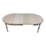 Renovated Louis Philippe round extendable dining table 115cm with 2 extensions.