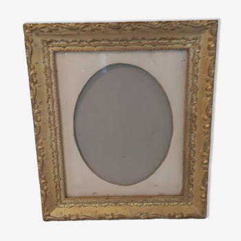Photo frame 1900 in wood and golden stuk