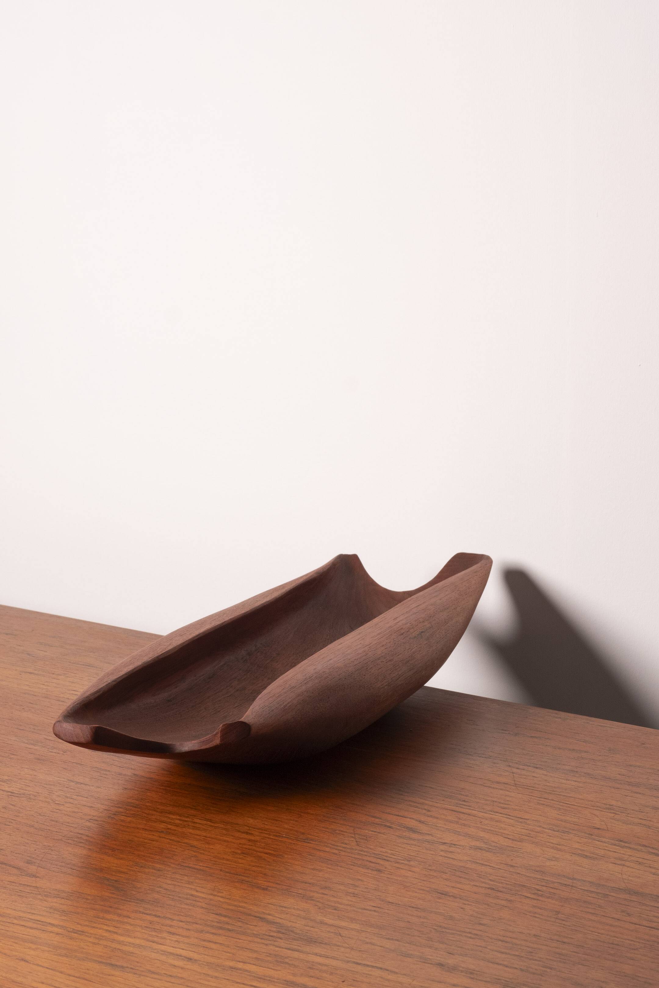 Organically Carved Serving Tray in Teak, 1950s Denmark