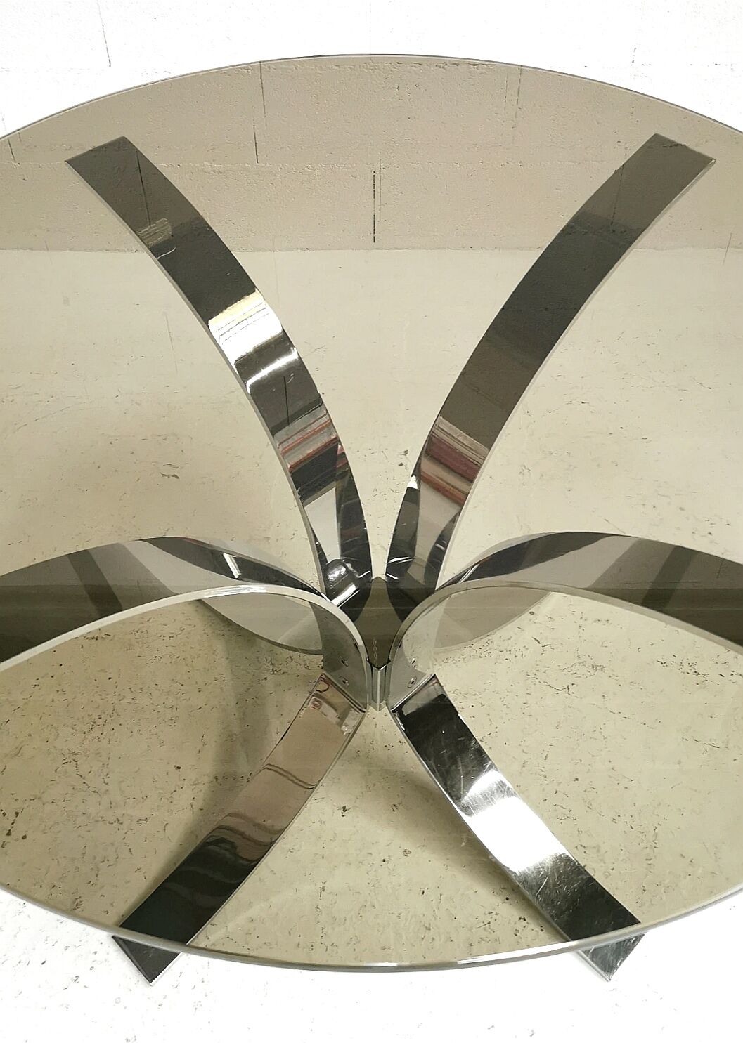 Round table chrome and smoked glass, 1970