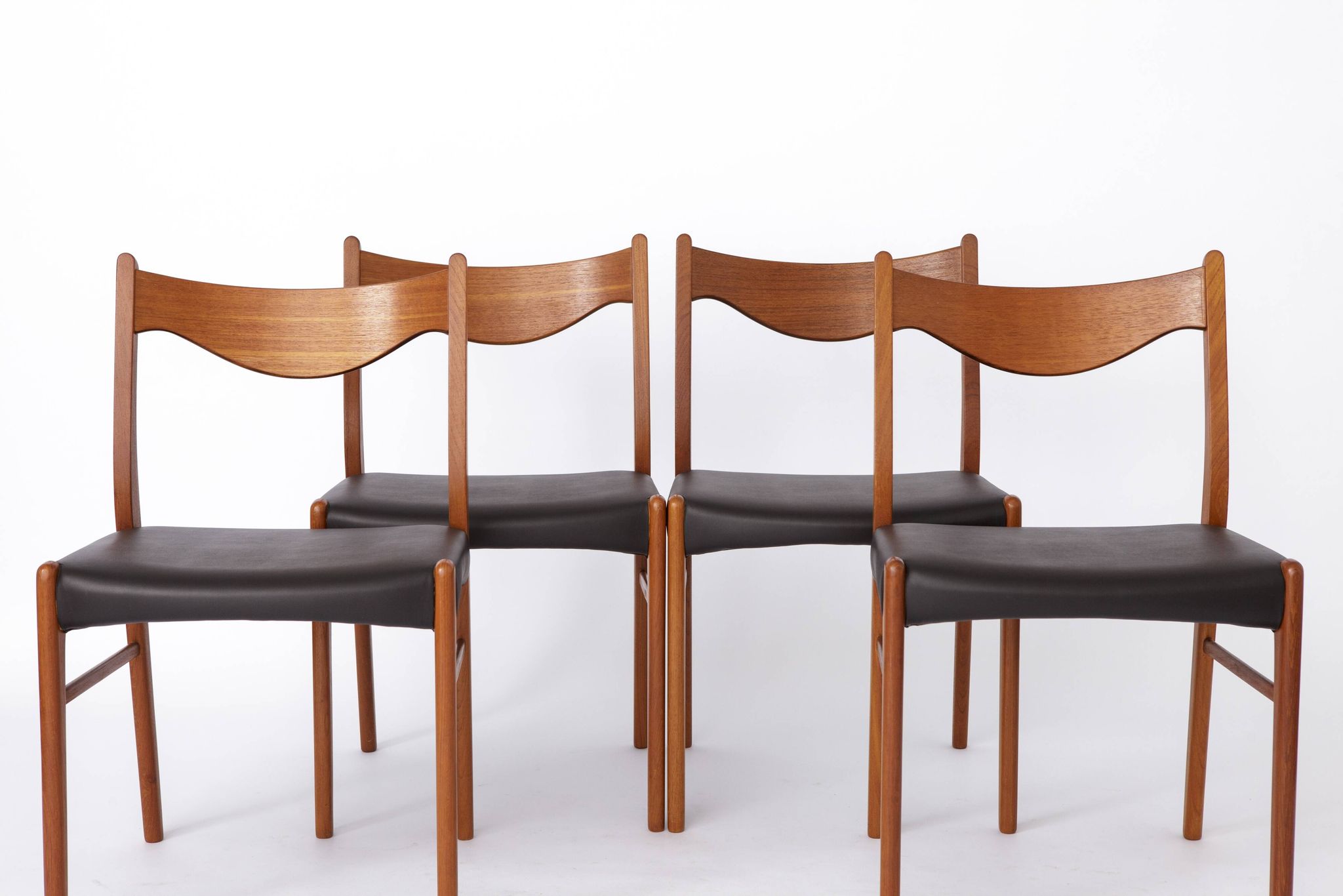 4 Arne Wahl Iversen Mid century teak dining chairs Glyngøre stolefabrik, model GS61