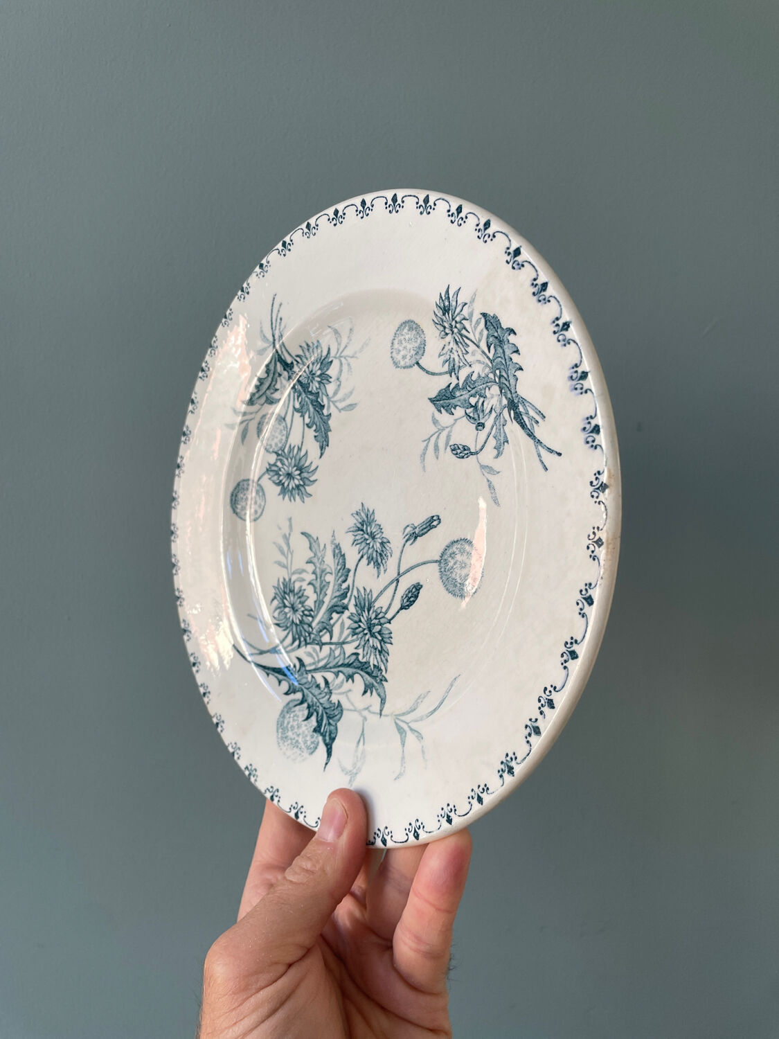 Set of 7 flat plates Terre de Fer XIXth "Madrid"