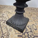 Pair of Medici cast iron vases from Maison Bourgeoise