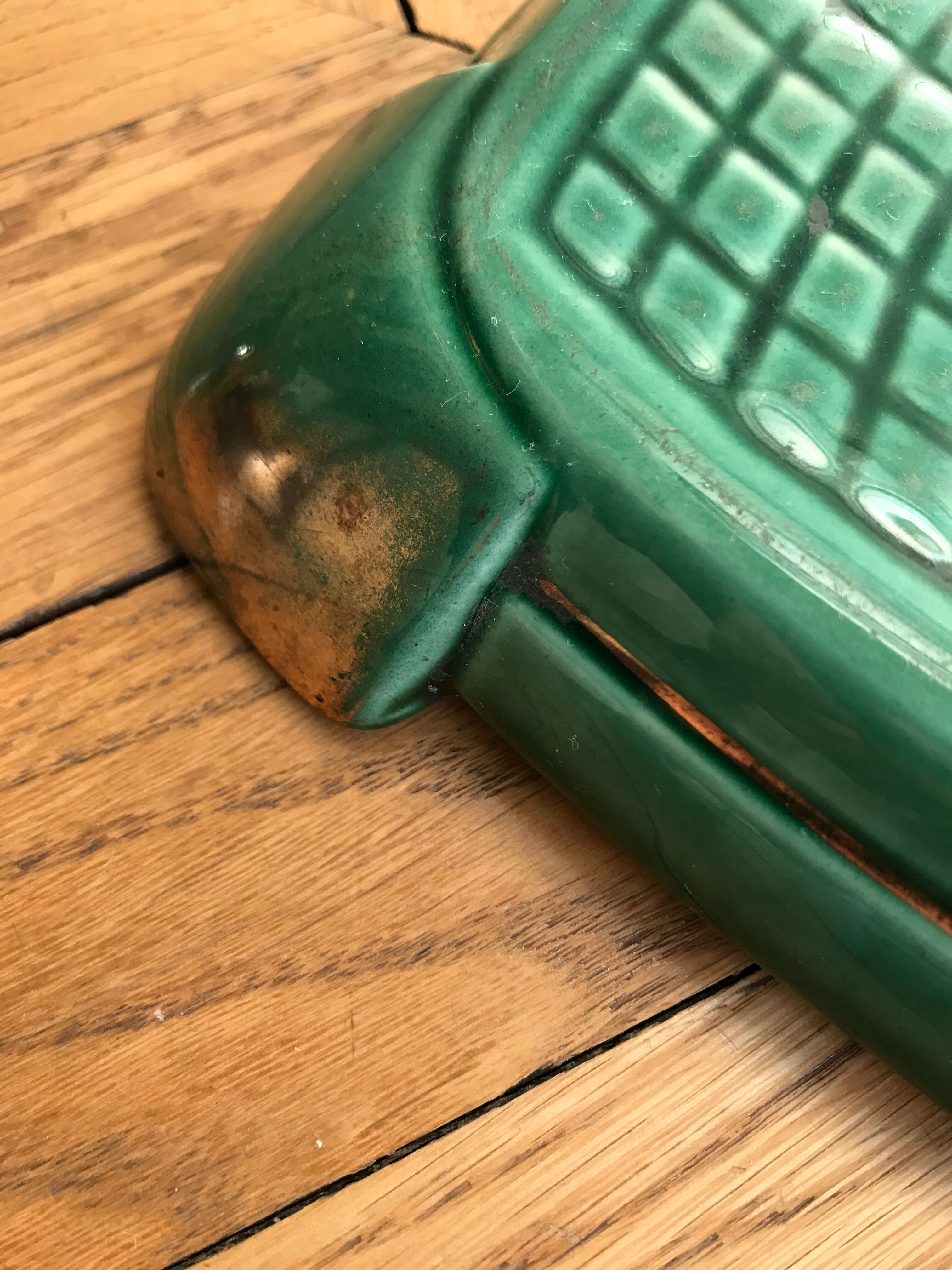 Dessous de plat art deco vert et doré faïence