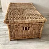 Large format wicker trunk