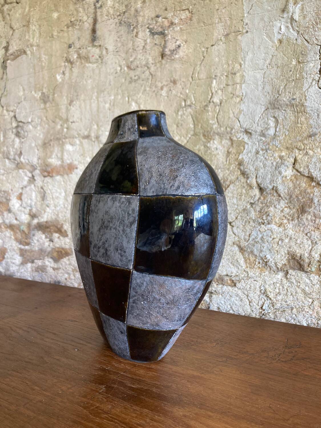 Contemporary design-art vase