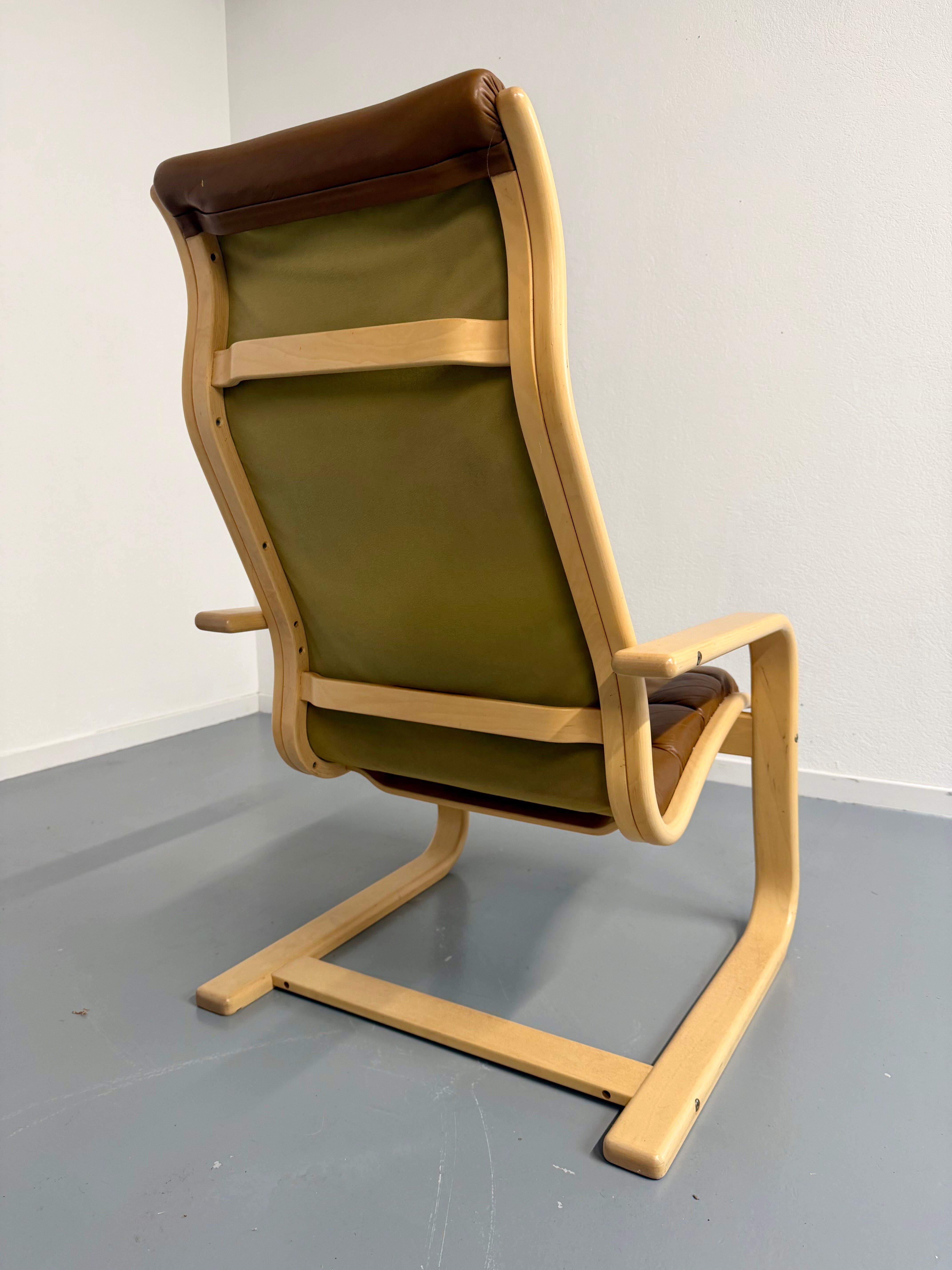 Vintage Swedish lounge chair designed by Yngve Ekström from the 1970s.