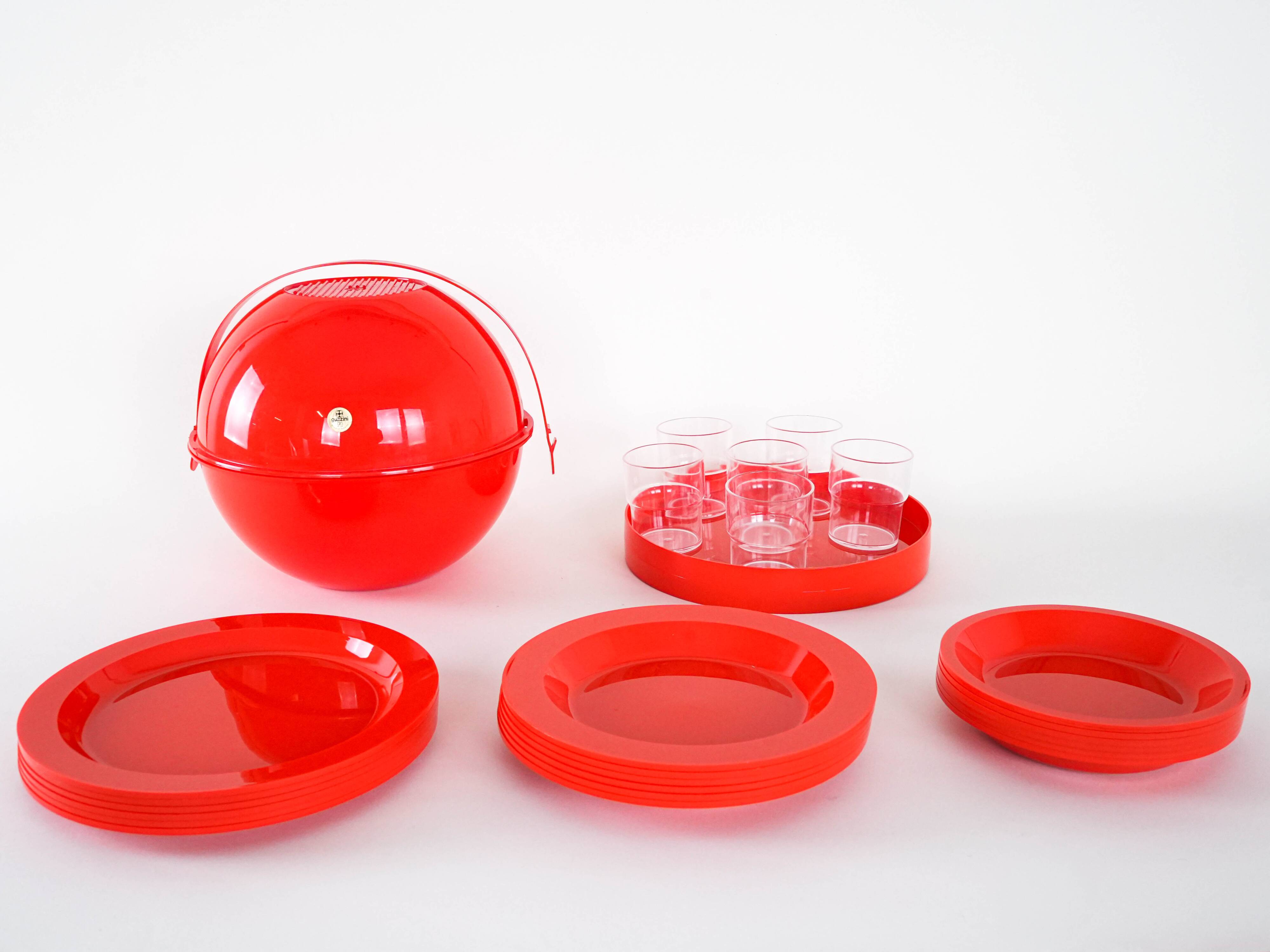 Picnic set, Italian design, 1970s, manufactured by Fratelli Guzzini