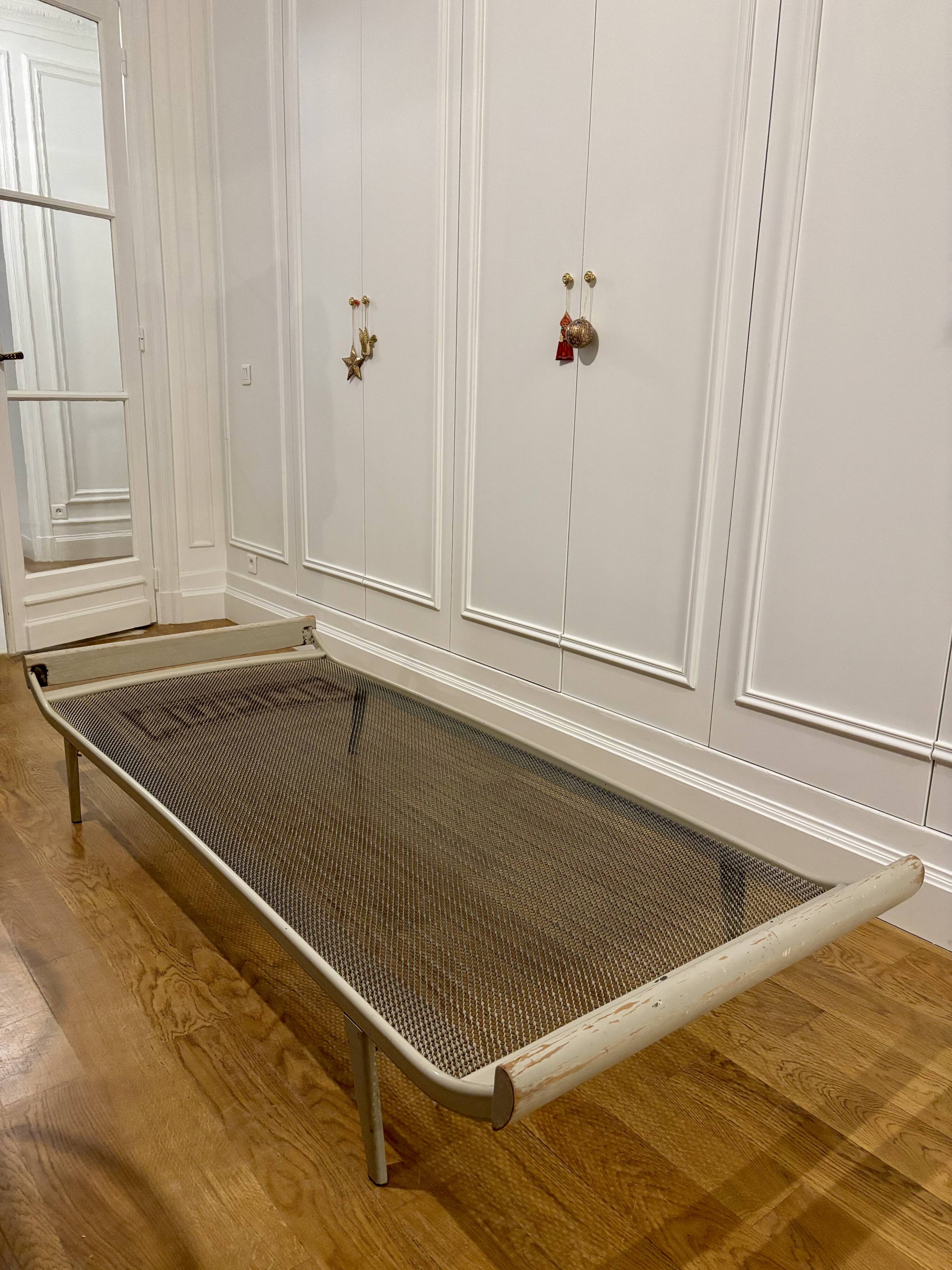 Cleopatra daybed by designer Dick Cordemeijer