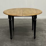 Black extendable classic dining table, 6/8 place settings