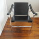 Paire de fauteuils LC1 par Le Corbusier